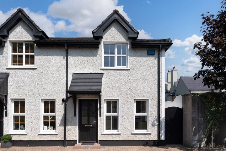 3 The Orchard, Sweetmount Avenue, Dundrum, Dublin 14, D14RA69