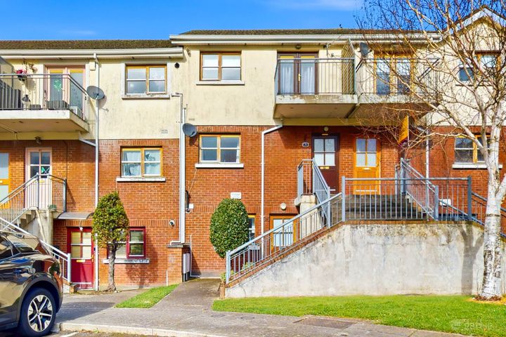 34 Deerpark Square, Kiltipper, Dublin 24