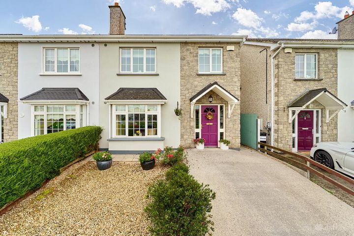 15 Rochford Hall, Cavan Rd, Kells, Meath