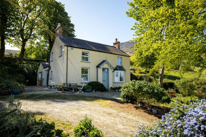 Bar View, Mountain Park, Carlingford, Carlingford, Co. Louth, A91H985