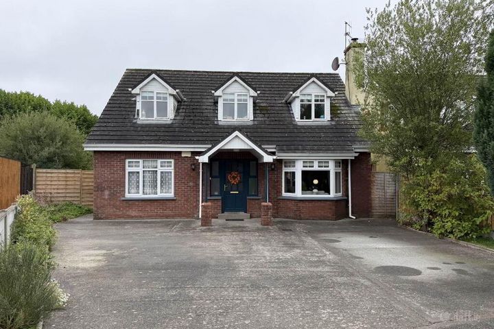 7 Rosslands, Roscrea, Co. Tipperary, E53Y960
