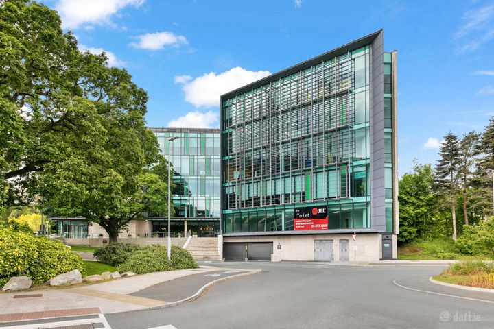 Red Oak North, South County Business Park, Leopardstown, Dublin 18