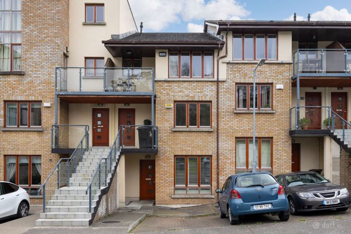 21 Belarmine Crescent, Belarmine, Stepaside, Dublin 18, D18W276