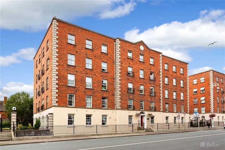 Apt 113, Block 4, Custom Hall, D01 AK29, Dublin 1