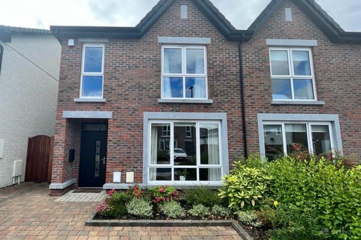 9 Tuairin, Roscam, Galway, Galway