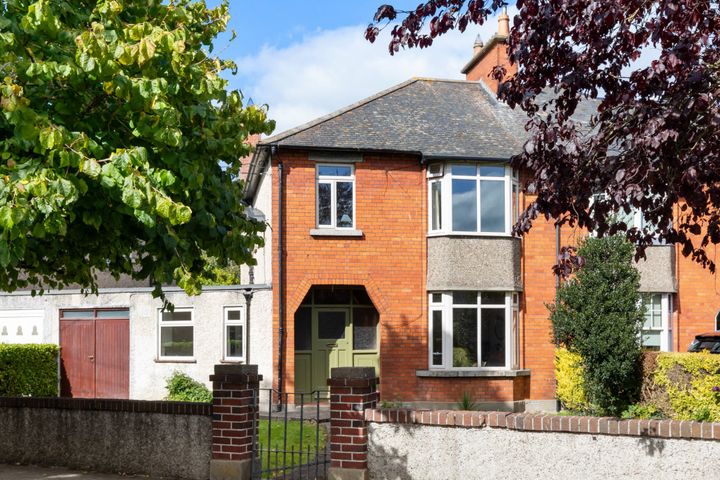 4 Lavarna Road, Terenure, Dublin 6W, D6WDV25