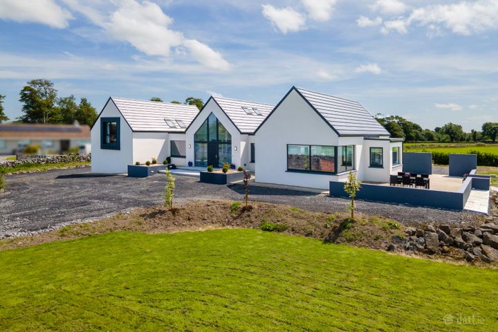 Clogher, Claremorris, Ballintubber, Co. Mayo, F12P6Y6