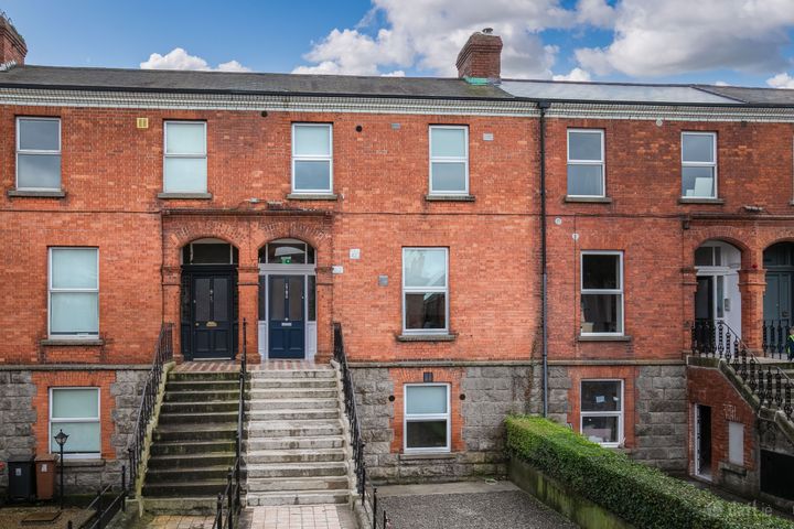 27 Howth Road, Clontarf, Clontarf, Dublin 3