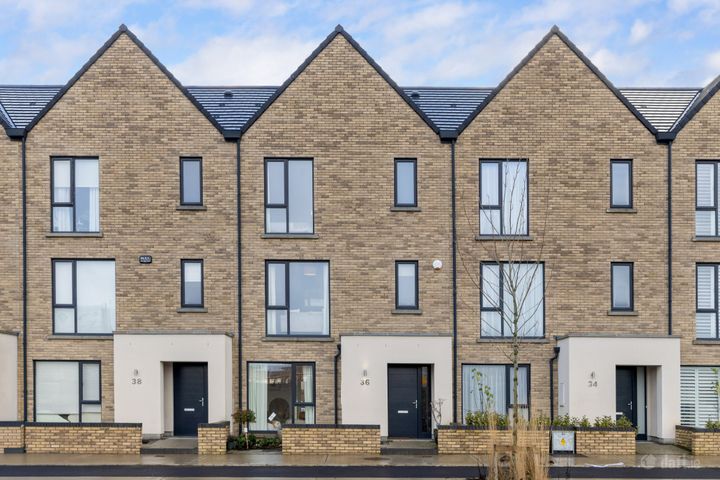 36 Woodbrook Avenue, Dublin Road, Shankill, Co. Dublin, A98V0F4