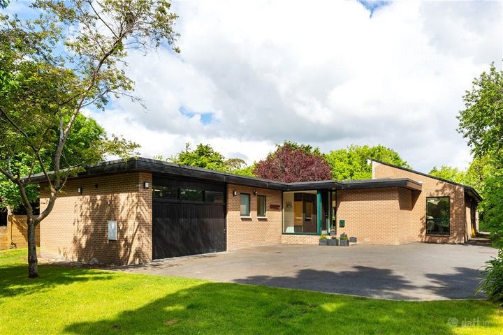 Elmhurst, Ballybride Rd, Rathmichael, Dublin 18, Dublin