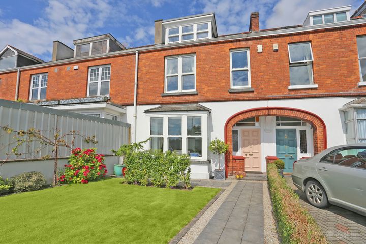 2 The Trossachs, Clancy Strand, Co. Limerick, Limerick