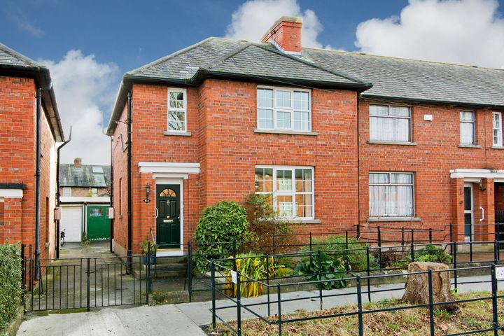 64 Iveagh Gardens, Crumlin, Dublin 12, D12E657