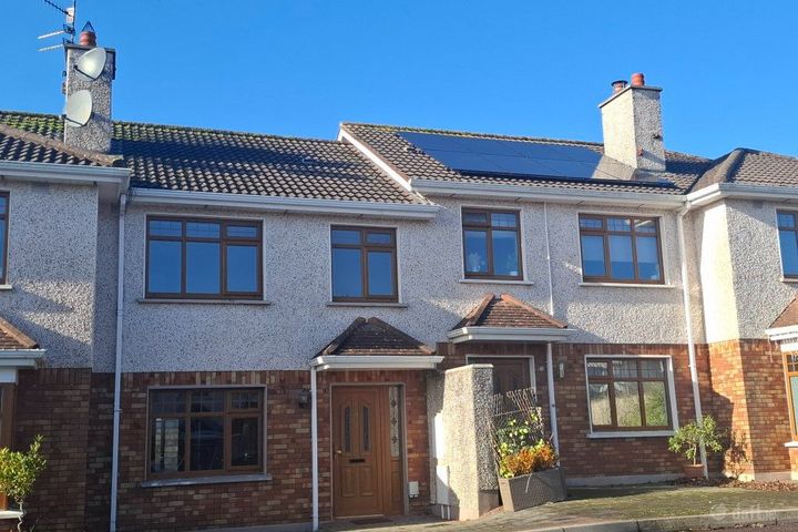 2 The Brambles, Herons Wood, Carrigaline, Co. Cork, P43H582