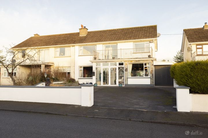 8 Newbrook Grove, Mullingar, Co Westmeath, Westmeath