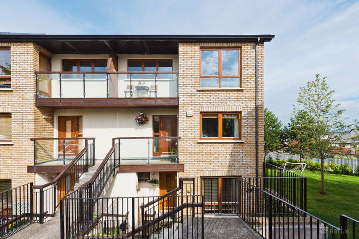 85 Hunters Hill, Hunters Wood, Ballycullen, Dublin 24