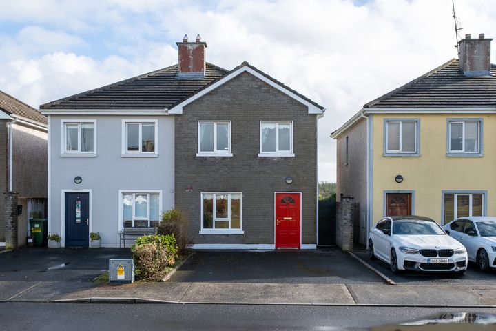 83 Cluain Ri, Monivea Rd, Athenry, Galway