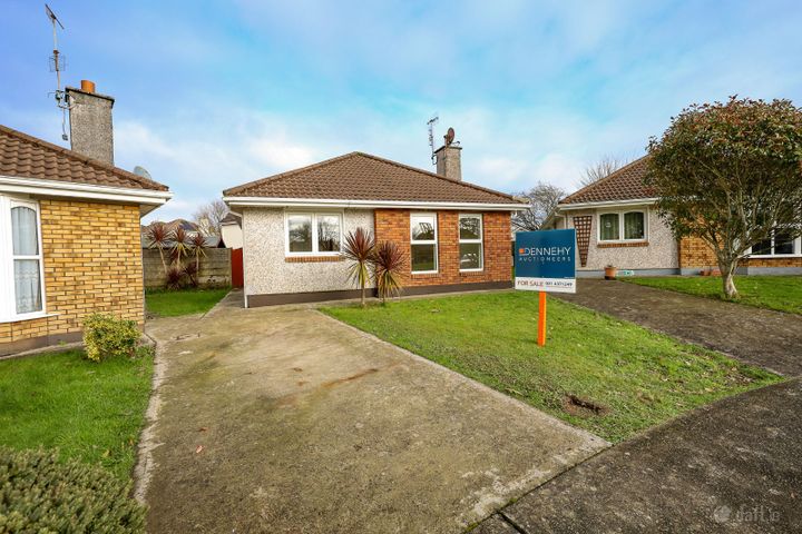 24 The Beeches, Bridgemount, Carrigaline, Co. Cork, P43KR59