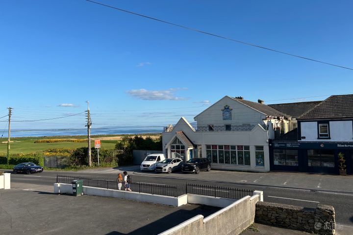 2 Cúl na Mara, Knocknacarra, Co. Galway