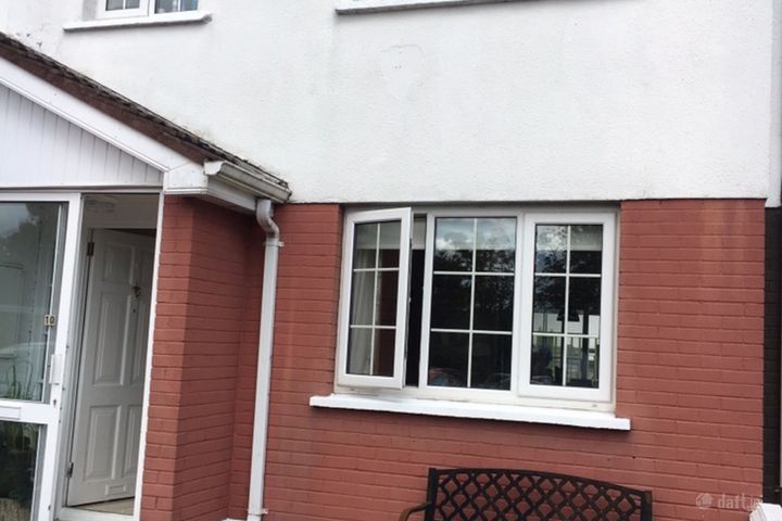 Church Road , Carrigaline, Co. Cork