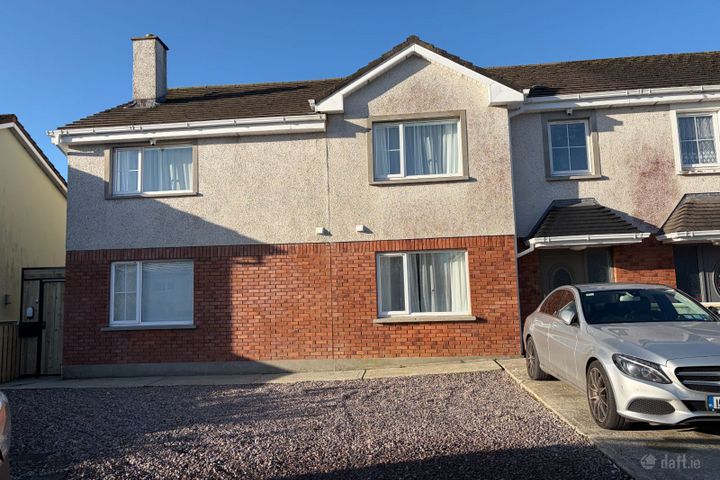 32 Racecourse Heights, Oakpark, Tralee, Co. Kerry