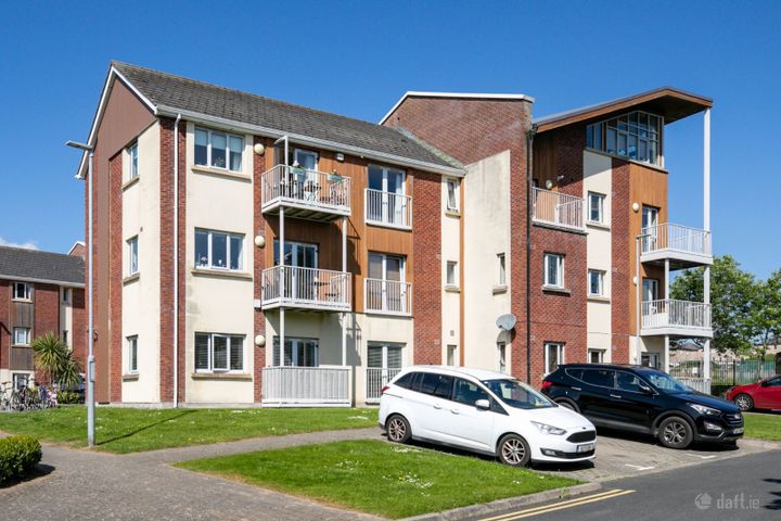 18 Grianan Fidh, Aikens Village, Sandyford Dublin 18, Dublin 18, Dublin