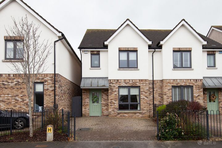 8 The Close, Miller's Glen, Swords, Co. Dublin, K67F9P1