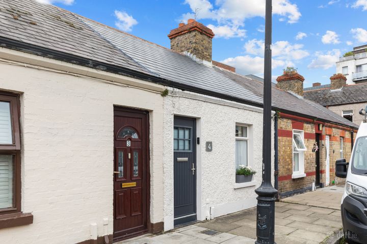 4 New Street North, Smithfield, Dublin 7, D07R9C9