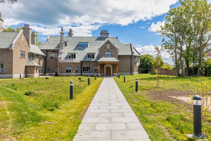 5 Jameson House, The Village, Raheny, Dublin 5