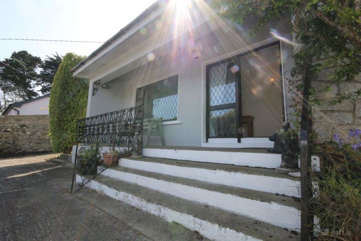 Bunny Lodge, Mount Venus Road, Rathfarnham, Dublin 16