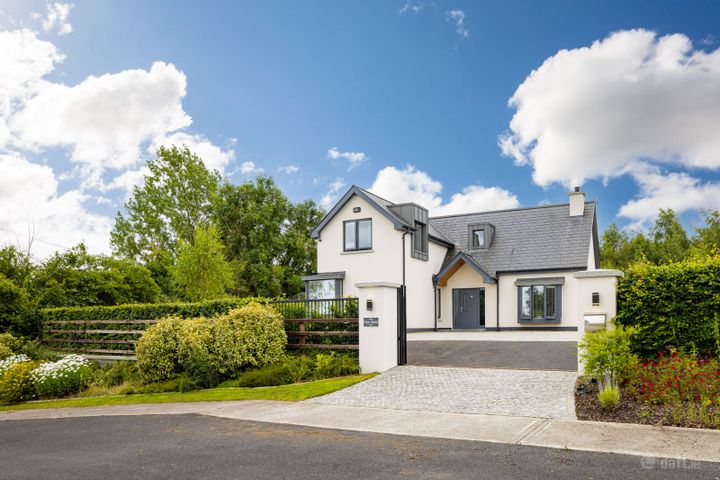 Cnoc Suain Castle View, Kilsallaghan, Swords, Dublin
