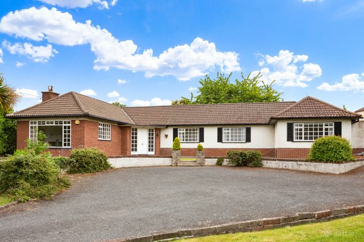 Cragleigh, Leopardstown Road, Leopardstown, Dublin 18, D18P2N3