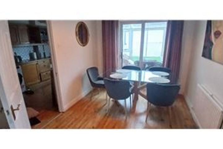 A Large House in Saint Helens Wood , Booterstown , DublinA94NW21, Stillorgan, Co. Dublin