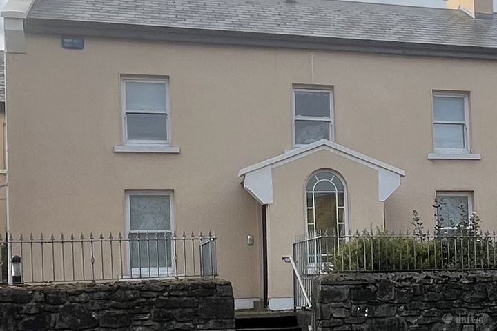 Apartment 4, Hollymount Court, Cartron Hill, Sligo, Co. Sligo, F91K803