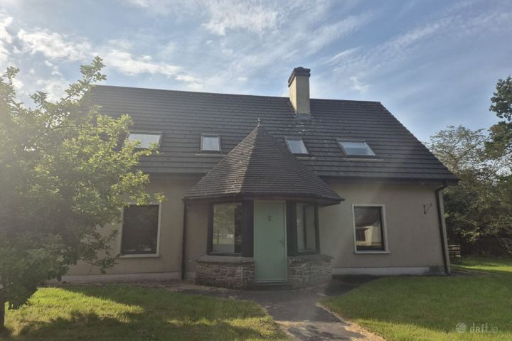 1 The Village, Bawnaluska, Castleisland, Co. Kerry