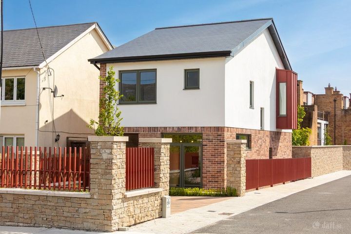 1 Avoca Grove, Blackrock, Co. Dublin, Dublin