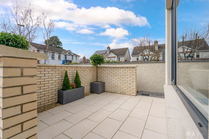 2 Whitegate, Sandyford Village, Sandyford, Dublin 18, D18T9F5 - Photo 2