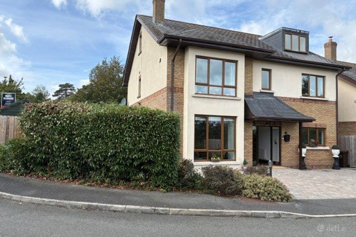 15 Rocky Valley Crescent, Kilmacanogue, Co. Wicklow, A98PK49