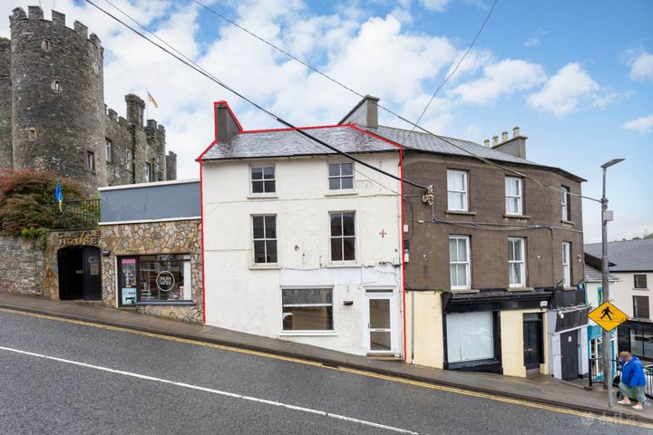 Castle Hill, Enniscorthy, Co. Wexford, Y21K226