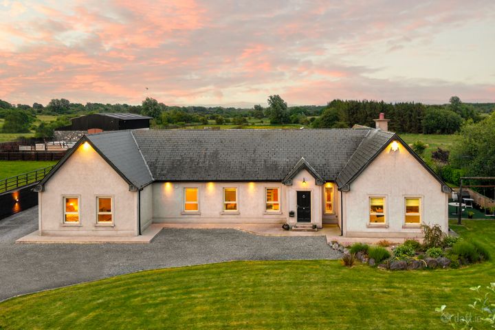 Tougher Road, Robertstown, Co. Kildare, W91T9C1