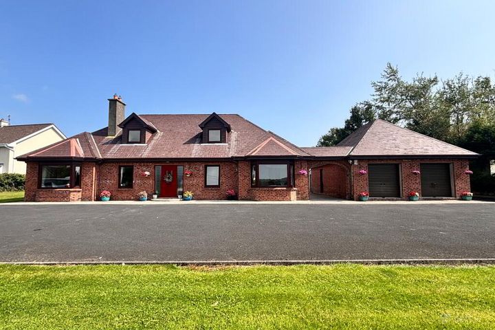 Lissane, Clarecastle, Ennis, Co. Clare, V95N2X0