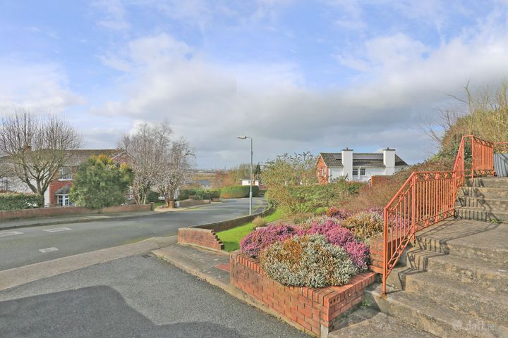Apartment 8, Beechwood Court, Beechwood, Golf Links Road, Castletroy, Co. Limerick, V94P704 - Photo 2