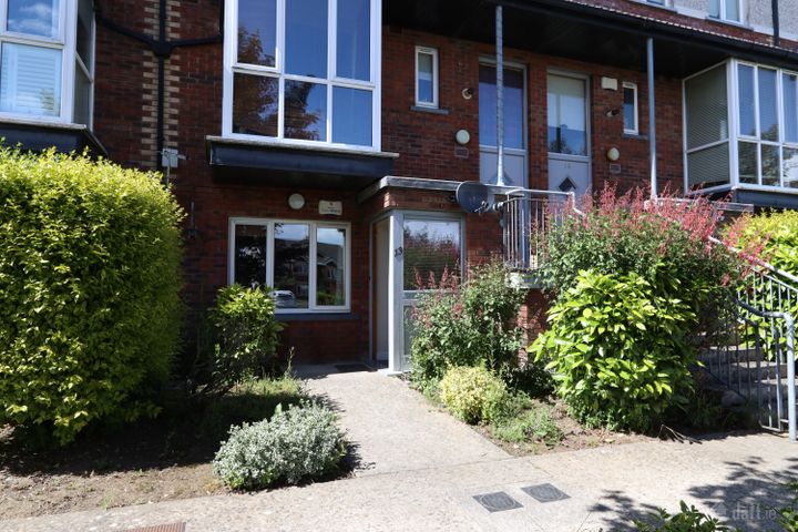 13 The Square, Innwood, Enfield, Co. Meath, A83XV96