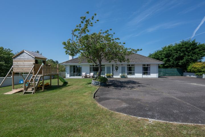 St Martins, Crura, Riverstick, Co Cork, P43H763