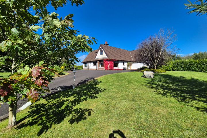 Hillcrest, Quignalegan, Ballina, Co. Mayo, F26EK52