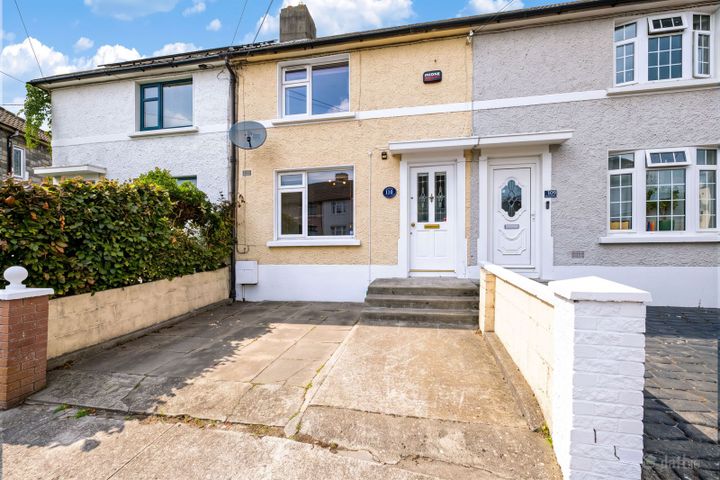 110 Larkhill Road, Whitehall, Dublin 9, D09VK88