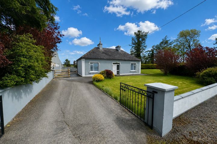 Garreens, Hollymount, Co. Mayo, F12AP03