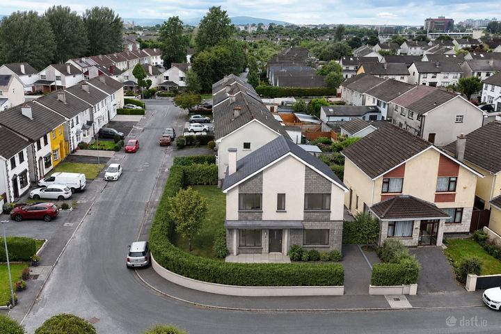 Castlelawn Heights, Headford Rd, Galway, H91 XFR3, Galway City Centre, Co. Galway
