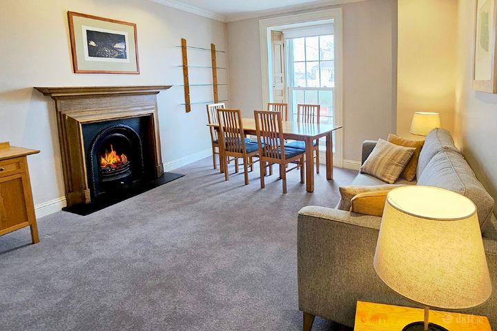 105 Monkstown Road, Monkstown, Co. Dublin