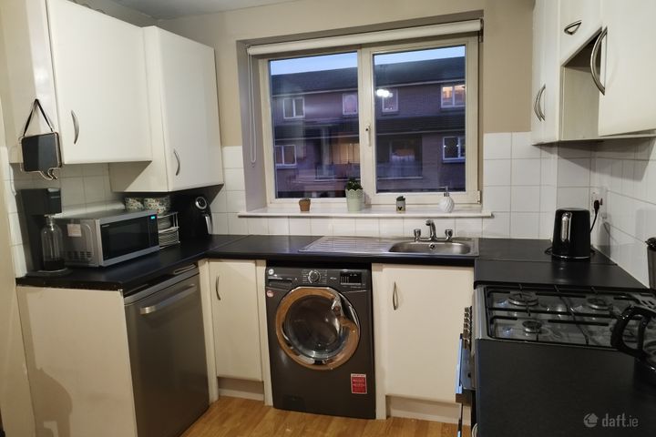 Block B, Newtown Court, Clarehall, Dublin 17