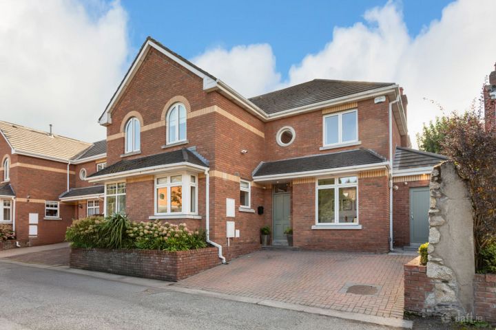 1 Carlton Mews, Shelbourne Avenue, Dublin 4, Dublin 4, Dublin